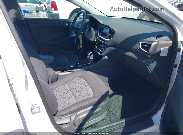 KMHC65LC3KU107940 2019 HYUNDAI IONIQ HYBRID White წინა სალონის ხედი