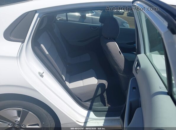 KMHC65LC3LU219980 2020 HYUNDAI IONIQ HYBRID White VIN sticker view