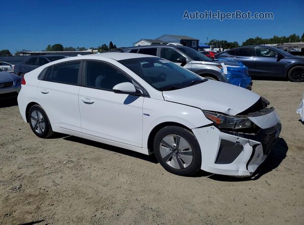 KMHC65LC4HU022209 2017 HYUNDAI IONIQ White Przód prawy