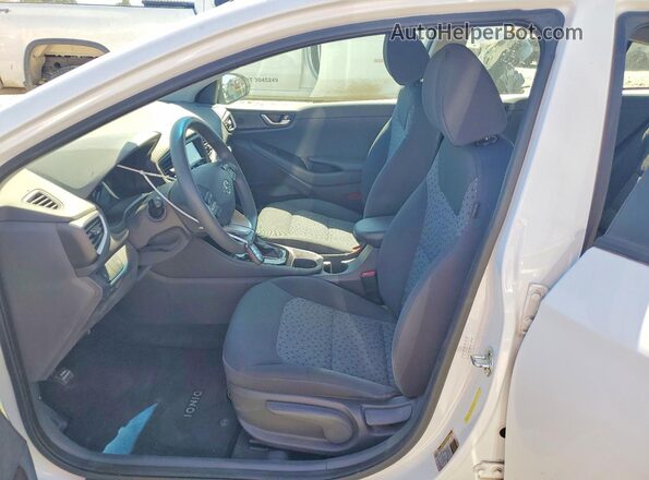 KMHC65LC4HU022209 2017 HYUNDAI IONIQ White Widok wnętrza z przodu