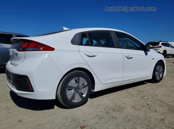 KMHC65LC4HU022209 2017 HYUNDAI IONIQ White Tył prawy