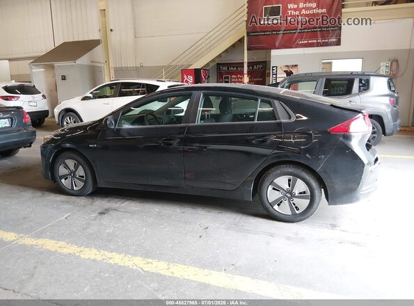 KMHC65LC4HU022419 2017 HYUNDAI IONIQ HYBRID Black Панорамний вид салону 360°