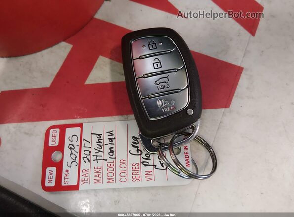 KMHC65LC4HU022419 2017 HYUNDAI IONIQ HYBRID Black Вид панелі приладів