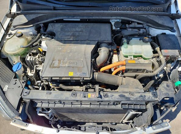 KMHC65LC4HU034571 2017 HYUNDAI IONIQ White Սալոնի հետևի տեսք
