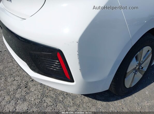 KMHC65LC4JU075613 2018 HYUNDAI IONIQ HYBRID White 