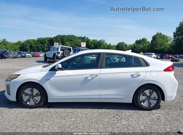 KMHC65LC4JU075613 2018 HYUNDAI IONIQ HYBRID White 