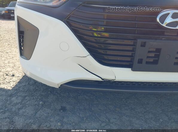KMHC65LC4JU075613 2018 HYUNDAI IONIQ HYBRID White Widok wnętrza z tyłu