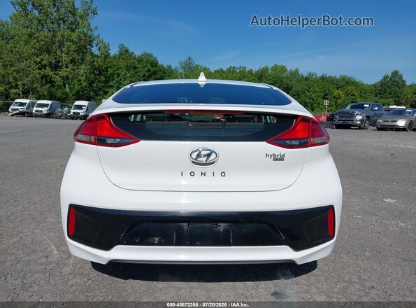 KMHC65LC4JU075613 2018 HYUNDAI IONIQ HYBRID White 