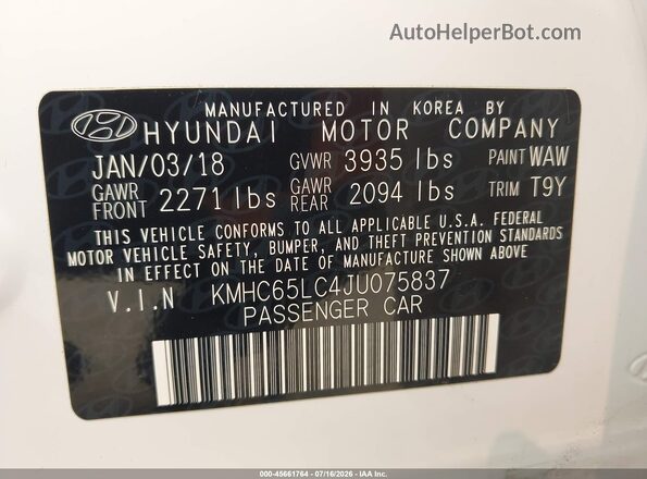 KMHC65LC4JU075837 2018 HYUNDAI IONIQ HYBRID White Widok komory silnika