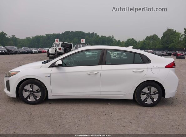 KMHC65LC4JU075837 2018 HYUNDAI IONIQ HYBRID White 