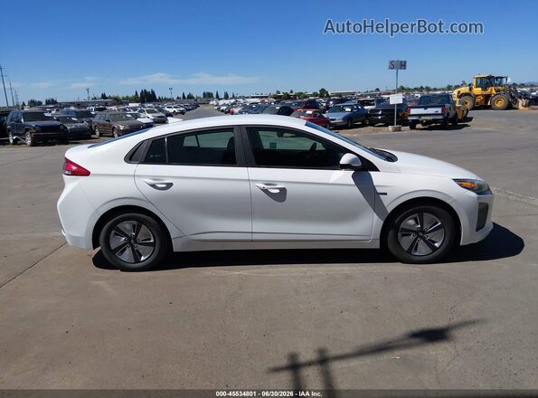 KMHC65LC4KU162672 2019 HYUNDAI IONIQ HYBRID White Սալոնի 360 աստիճան տեսք