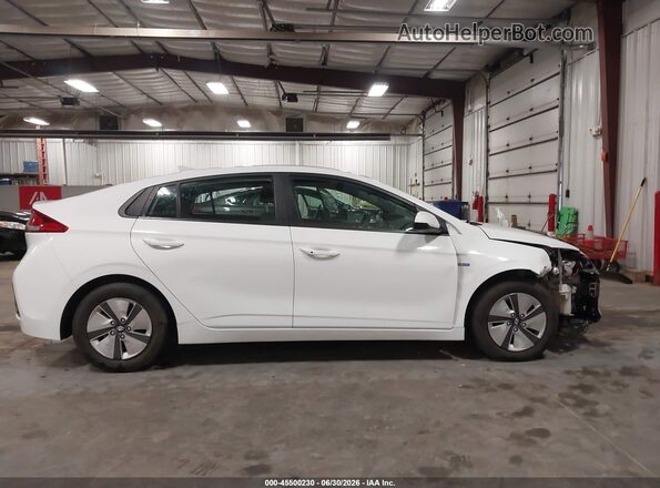 KMHC65LC4KU168309 2019 HYUNDAI IONIQ HYBRID White Rear interior view