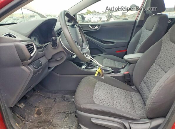 KMHC65LC4KU176068 2019 HYUNDAI IONIQ Red წინა სალონის ხედი