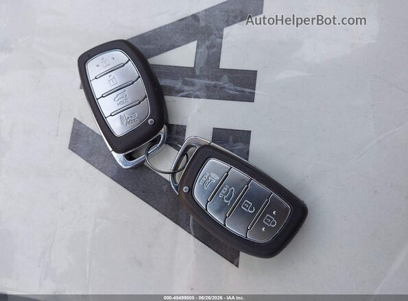 KMHC65LC4LU233354 2020 HYUNDAI IONIQ HYBRID Белый Вид панели приборов