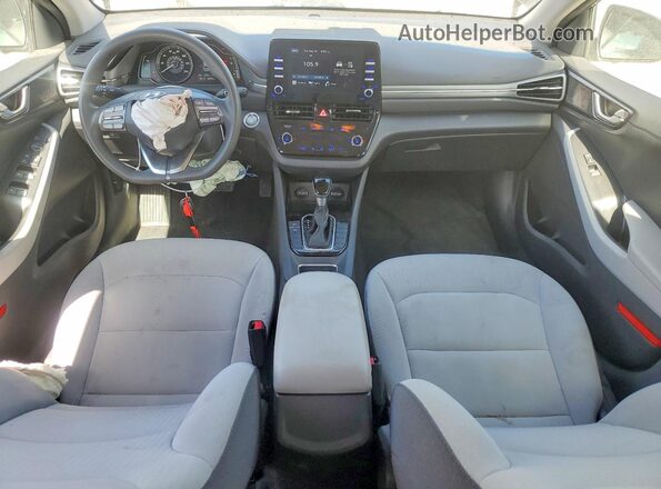 KMHC65LC5MU245840 2021 HYUNDAI IONIQ Black Widok deski rozdzielczej