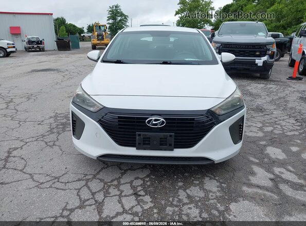 KMHC65LC6JU075791 2018 HYUNDAI IONIQ HYBRID White Vista frontal