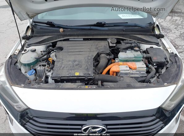 KMHC65LC6JU075791 2018 HYUNDAI IONIQ HYBRID White Vista trasera