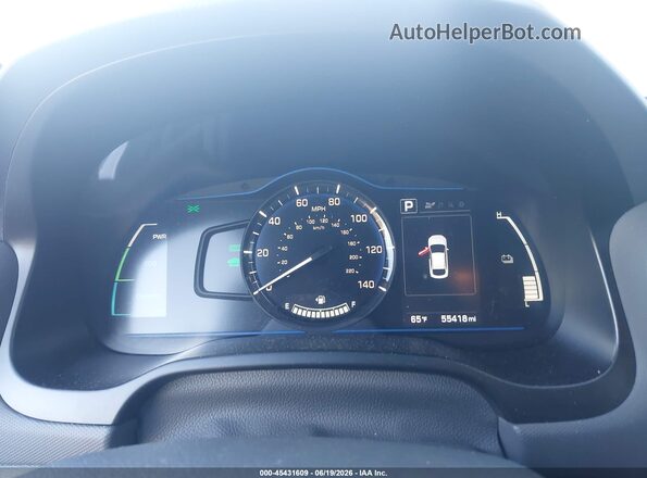KMHC65LC6KU106877 2019 HYUNDAI IONIQ HYBRID Silver Rear seats view