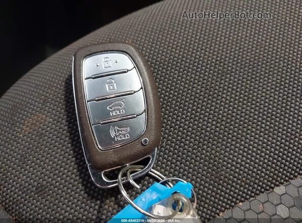 KMHC65LC6KU160907 2019 HYUNDAI IONIQ HYBRID Silver Dashboard view