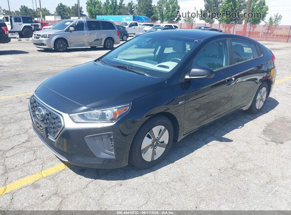 KMHC65LC6LU218709 2020 HYUNDAI IONIQ HYBRID Черный Передняя левая четверть