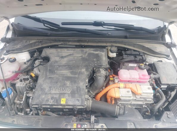 KMHC65LC6MU246933 2021 HYUNDAI IONIQ HYBRID White Widok z tyłu