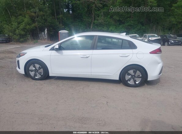 KMHC65LC6MU246933 2021 HYUNDAI IONIQ HYBRID White 