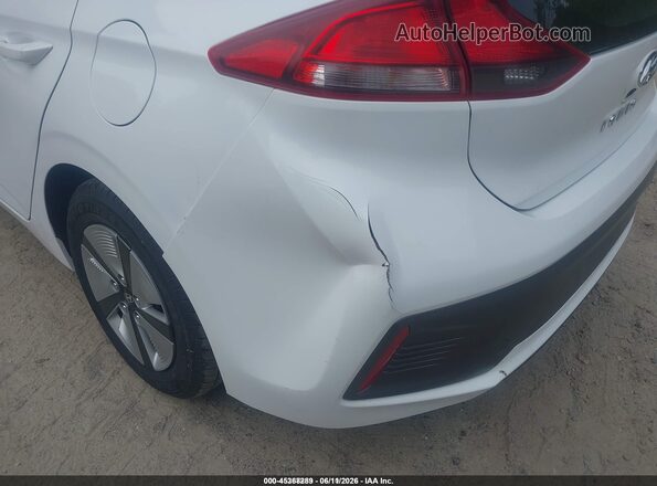KMHC65LC6MU246933 2021 HYUNDAI IONIQ HYBRID White Widok zestawu wskaźników