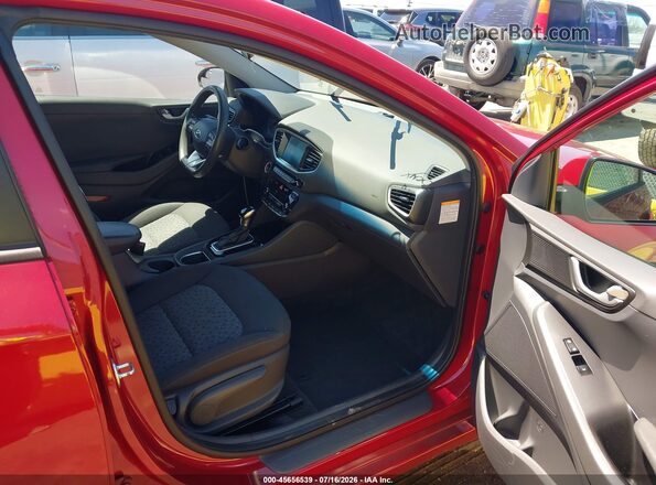 KMHC65LC7KU171379 2019 HYUNDAI IONIQ HYBRID Red Front interior view