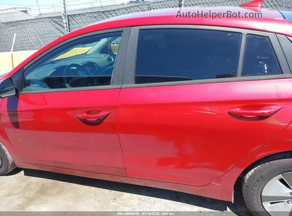 KMHC65LC7KU171379 2019 HYUNDAI IONIQ HYBRID Red 360 interior view