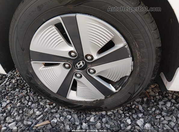 KMHC65LC7LU220002 2020 HYUNDAI IONIQ HYBRID White Widok z przodu