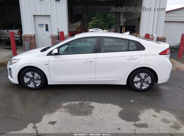KMHC65LC7LU220341 2020 HYUNDAI IONIQ HYBRID White 360 interior view