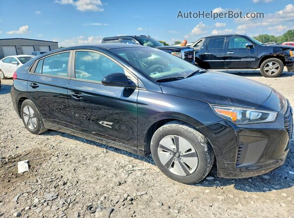 KMHC65LC8HU038817 2017 HYUNDAI IONIQ Blue Front right