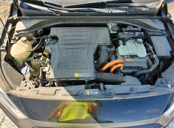 KMHC65LC8HU038817 2017 HYUNDAI IONIQ Blue Rear interior view
