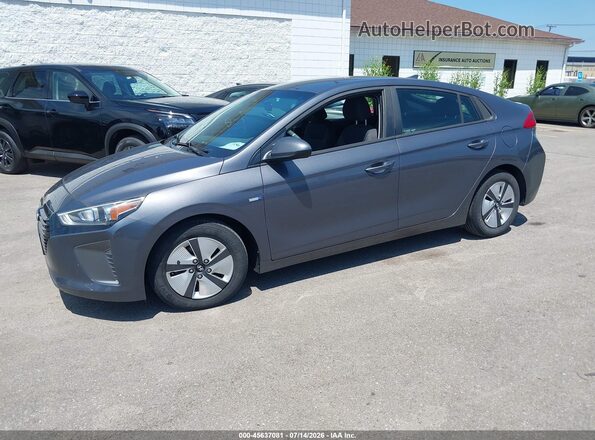 KMHC65LC8JU076702 2018 HYUNDAI IONIQ HYBRID Gray Առջևի ձախ երեք քառորդ տեսարան