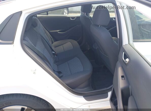 KMHC65LC8KU106721 2019 HYUNDAI IONIQ HYBRID White VIN sticker view