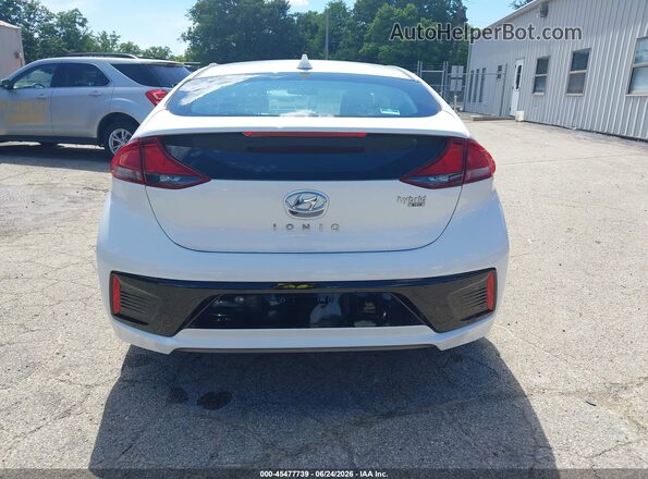 KMHC65LC8KU106721 2019 HYUNDAI IONIQ HYBRID White 