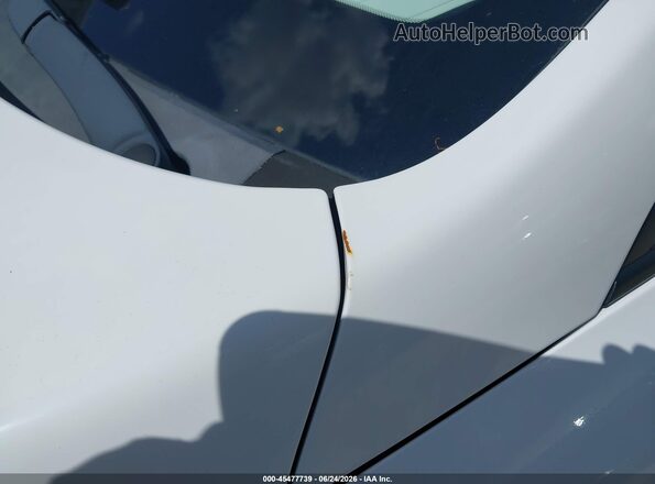 KMHC65LC8KU106721 2019 HYUNDAI IONIQ HYBRID White Rear interior view