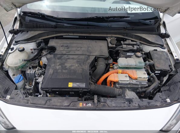KMHC65LC8LU219778 2020 HYUNDAI IONIQ HYBRID White უკანა ხედი