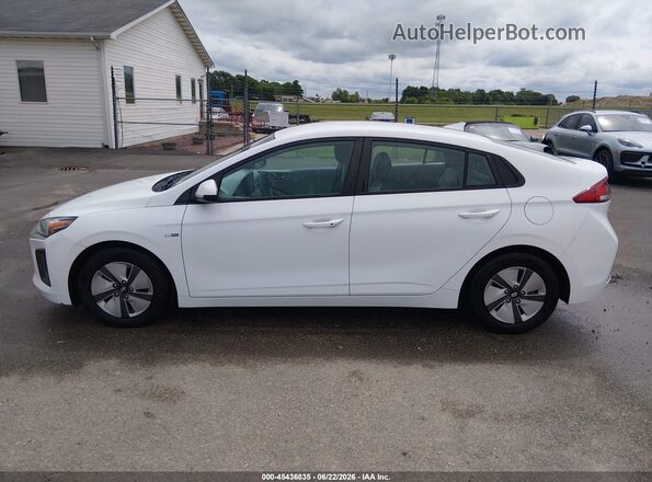 KMHC65LC8LU219778 2020 HYUNDAI IONIQ HYBRID White 