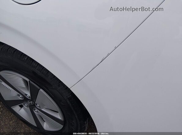 KMHC65LC8LU219778 2020 HYUNDAI IONIQ HYBRID White 