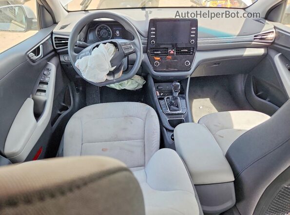 KMHC65LC8NU268367 2022 HYUNDAI IONIQ Silver წინა პანელის ხედი