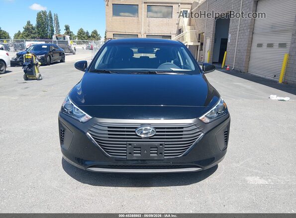 KMHC65LC9JU076630 2018 HYUNDAI IONIQ HYBRID Black სალონის 360-გრადუსიანი ხედი