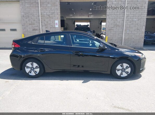 KMHC65LC9JU076630 2018 HYUNDAI IONIQ HYBRID Black 
