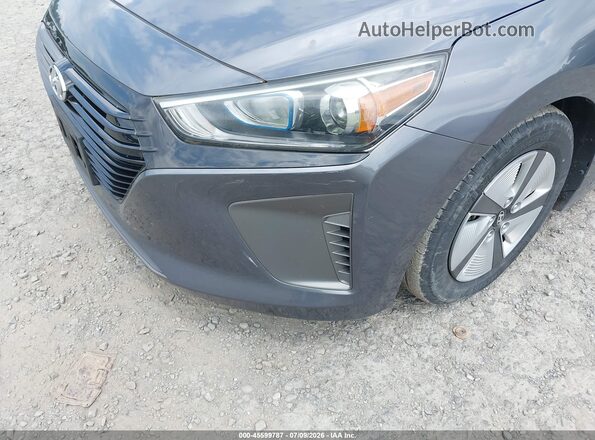 KMHC65LC9JU101168 2018 HYUNDAI IONIQ HYBRID Gray Widok zestawu wskaźników