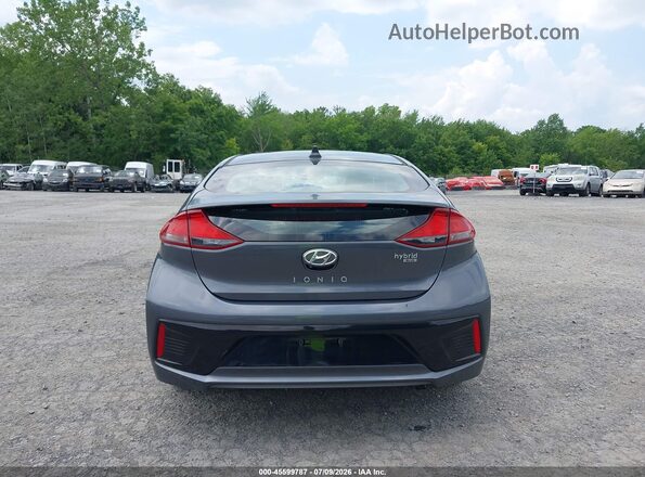 KMHC65LC9JU101168 2018 HYUNDAI IONIQ HYBRID Gray 