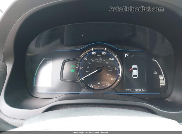 KMHC65LC9KU107974 2019 HYUNDAI IONIQ HYBRID White უკანა სავარძლების ხედი