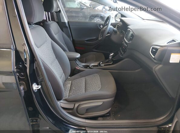 KMHC65LC9KU109563 2019 HYUNDAI IONIQ HYBRID Black Вид салону спереду