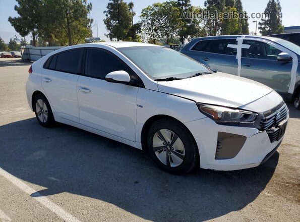 KMHC65LC9KU151733 2019 HYUNDAI IONIQ Белый Передняя правая четверть