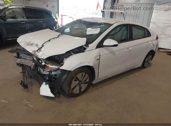 KMHC65LCXHU026779 2017 HYUNDAI IONIQ HYBRID White Передня ліва чверть