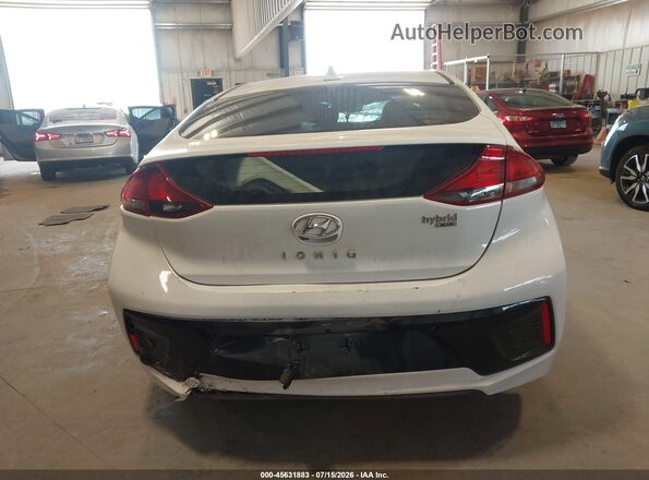KMHC65LCXHU026779 2017 HYUNDAI IONIQ HYBRID White 